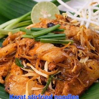 Korat Noodles Chicken